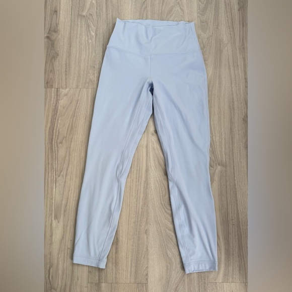Lululemon Align High-Rise Pant 25” Pastel Blue Size 6 – Excellent Condition - Picture 6 of 8